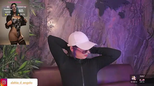 Snapshot of Alahia_Dangelo chatting on November 13, 2025, 5:28 pm Alahia Dangelo online show from November 13, 2025, 5:28 pm