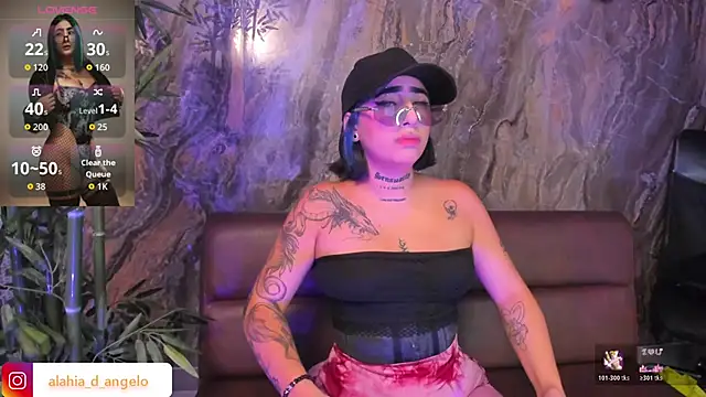 Snapshot of Alahia_Dangelo chatting on December 5, 2025, 5:33 pm Alahia Dangelo online show from December 5, 2025, 5:33 pm