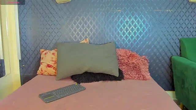 Snapshot of _maria_foxx_ chatting on November 20, 2025, 6:08 pm maria foxx online show from November 20, 2025, 6:08 pm