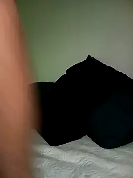 Dema110889 online show from December 3, 2024, 10:01 pm