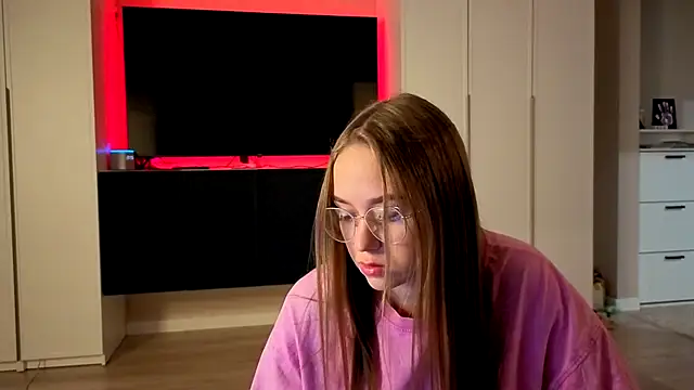 Snapshot of endlesssoffi chatting on October 22, 2025, 5:56 pm endlesssoffi online show from October 22, 2025, 5:56 pm