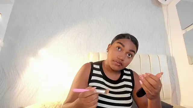 Snapshot of kayna_gomez chatting on June 3, 2026, 7:07 pm kayna gomez online show from June 3, 2026, 7:07 pm