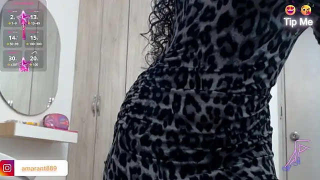 Snapshot of amaranta_f00x chatting on November 19, 2025, 12:38 pm amaranta f00x online show from November 19, 2025, 12:38 pm