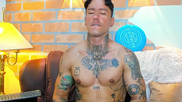 Snapshot of Dylanstonne chatting on March 1, 2025, 9:37 pm Dylanstonne online show from March 1, 2025, 9:37 pm