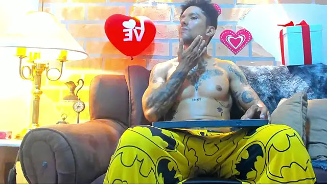 Snapshot of Dylanstonne chatting on February 14, 2025, 8:59 pm Dylanstonne online show from February 14, 2025, 8:59 pm