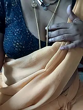 Snapshot of Sexy-Telugunayana2 chatting on November 13, 2025, 10:19 am Sexy-Telugunayana2 online show from November 13, 2025, 10:19 am