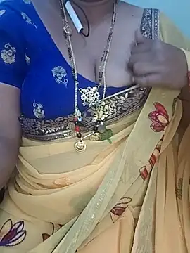 Snapshot of Sexy-Telugunayana2 chatting on November 7, 2025, 9:58 am Sexy-Telugunayana2 online show from November 7, 2025, 9:58 am