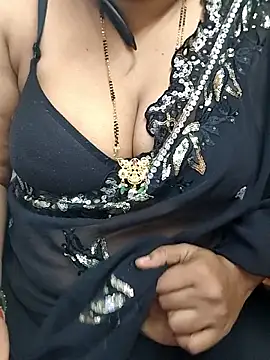 Sexy-Telugunayana2 online show from April 15, 2026, 12:32 pm