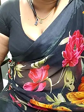 Snapshot of Sexy-Telugunayana2 chatting on July 16, 2026, 10:56 am Sexy-Telugunayana2 online show from July 16, 2026, 10:56 am