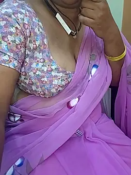 Snapshot of Sexy-Telugunayana2 chatting on October 30, 2025, 4:15 pm Sexy-Telugunayana2 online show from October 30, 2025, 4:15 pm