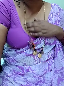 Snapshot of Sexy-Telugunayana2 chatting on July 13, 2026, 8:35 am Sexy-Telugunayana2 online show from July 13, 2026, 8:35 am