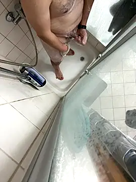 kareem0010 online show from November 1, 2025, 4:56 pm