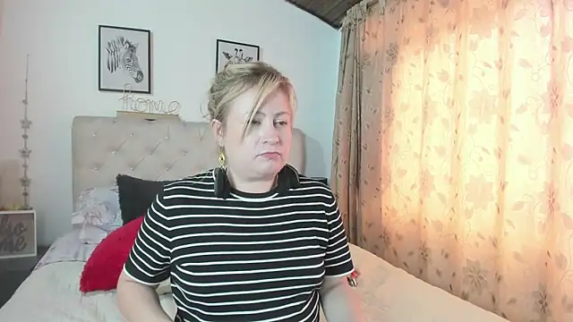 MonyCassius online show from March 11, 2025, 3:45 pm