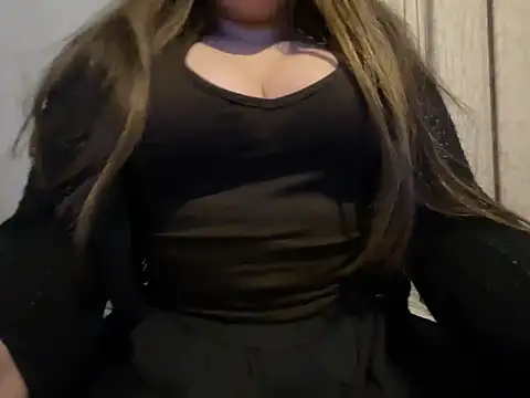 Snapshot of kittygatita48 chatting on July 4, 2026, 11:09 pm kittygatita48 online show from July 4, 2026, 11:09 pm