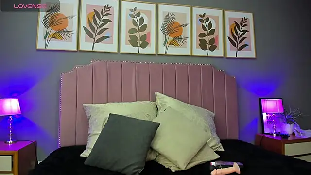 Snapshot of Arianny_DH chatting on February 20, 2025, 3:45 am Arianny DH online show from February 20, 2025, 3:45 am