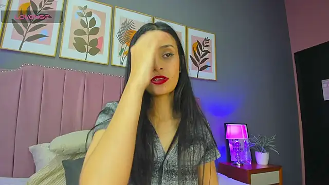 Snapshot of Arianny_DH chatting on January 18, 2025, 7:17 am Arianny DH online show from January 18, 2025, 7:17 am