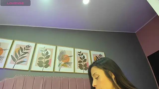 Snapshot of Arianny_DH chatting on February 8, 2025, 5:29 am Arianny DH online show from February 8, 2025, 5:29 am