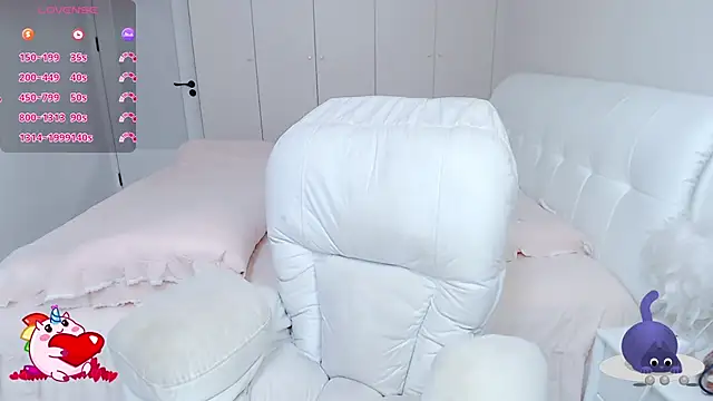 Sexyxiao 520 online show from October 25, 2025, 11:42 am