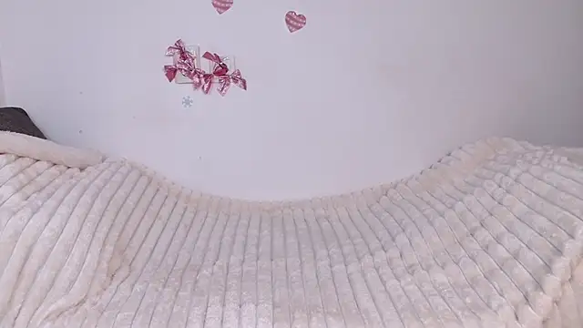 Snapshot of bellaa_love_ chatting on March 13, 2026, 12:15 am bellaa love online show from March 13, 2026, 12:15 am