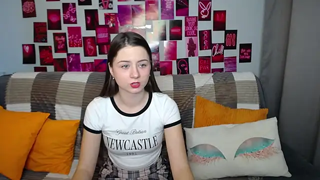 Snapshot of MilanaRoza chatting on February 27, 2025, 5:51 am MilanaRoza online show from February 27, 2025, 5:51 am