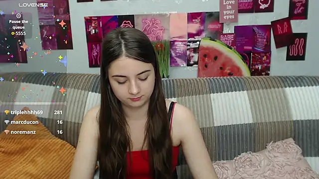 MilanaRoza online show from August 1, 2026, 4:49 pm
