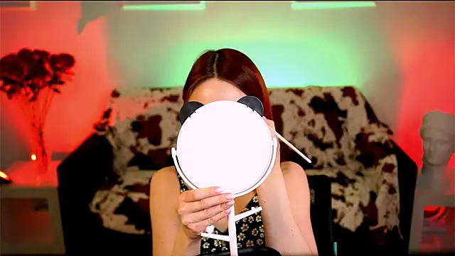 Snapshot of evanellson chatting on March 19, 2026, 12:49 pm evanellson online show from March 19, 2026, 12:49 pm