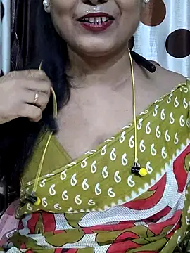 Snapshot of yoursweety09 chatting on August 2, 2026, 7:50 am yoursweety09 online show from August 2, 2026, 7:50 am