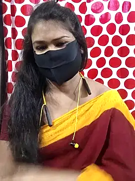 Snapshot of yoursweety09 chatting on June 10, 2026, 7:53 am yoursweety09 online show from June 10, 2026, 7:53 am