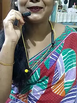 Snapshot of yoursweety09 chatting on June 17, 2026, 6:57 am yoursweety09 online show from June 17, 2026, 6:57 am