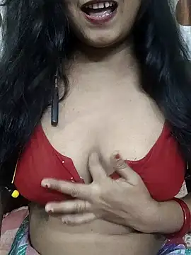 Snapshot of yoursweety09 chatting on July 18, 2026, 7:39 am yoursweety09 online show from July 18, 2026, 7:39 am