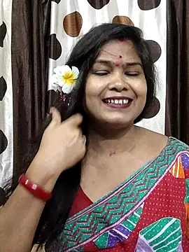 Snapshot of yoursweety09 chatting on July 23, 2026, 7:49 am yoursweety09 online show from July 23, 2026, 7:49 am