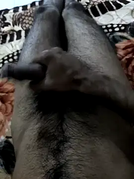 Snapshot of Cv_69 chatting on January 12, 2025, 3:36 pm Cv 69 online show from January 12, 2025, 3:36 pm