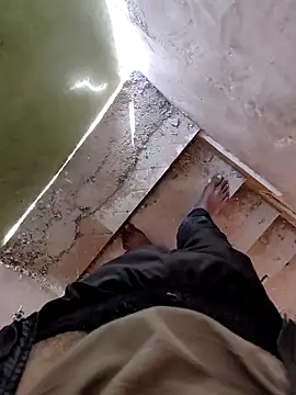 Snapshot of Cv_69 chatting on January 19, 2025, 10:28 am Cv 69 online show from January 19, 2025, 10:28 am