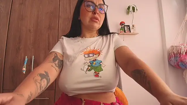 Vioolletta online show from April 6, 2026, 4:52 pm