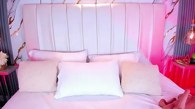 JessicaMilan online show from March 6, 2026, 10:38 pm