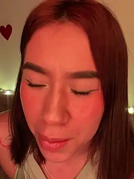 Snapshot of Im_Valen_Cute chatting on March 23, 2025, 1:42 am Im Valen Cute online show from March 23, 2025, 1:42 am