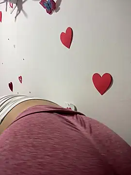 Snapshot of Im_Valen_Cute chatting on March 7, 2025, 9:38 pm Im Valen Cute online show from March 7, 2025, 9:38 pm