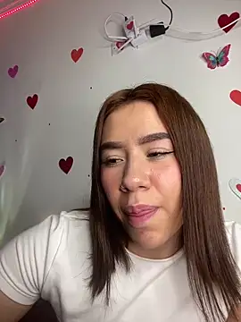 Snapshot of Im_Valen_Cute chatting on March 20, 2025, 11:12 pm Im Valen Cute online show from March 20, 2025, 11:12 pm