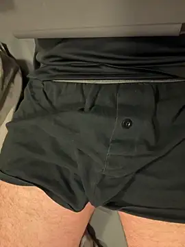 Snapshot of Dan8736 chatting on October 9, 2025, 7:14 pm Dan8736 online show from October 9, 2025, 7:14 pm