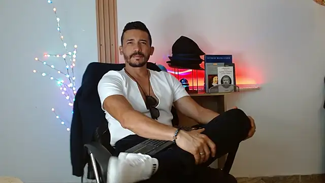 Reiko 85  online show from January 10, 2026, 7:31 pm