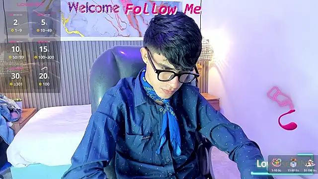Snapshot of Dyla_n18 chatting on July 29, 2026, 8:19 pm Dyla n18 online show from July 29, 2026, 8:19 pm