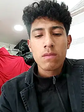 alexander32r online show from November 13, 2025, 4:00 pm