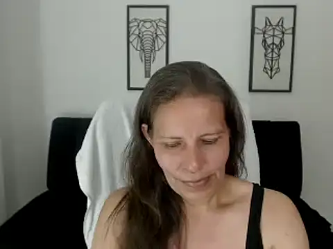 Milf karlye online show from January 31, 2025, 6:57 am