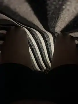 Snapshot of deshi_boybig chatting on November 16, 2025, 4:45 pm deshi boybig online show from November 16, 2025, 4:45 pm