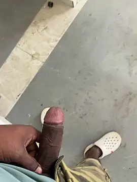 deshi boybig online show from January 8, 2026, 4:51 am