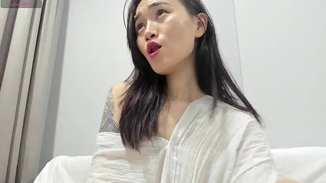 Snapshot of aenie chatting on January 14, 2025, 1:06 pm aenie online show from January 14, 2025, 1:06 pm