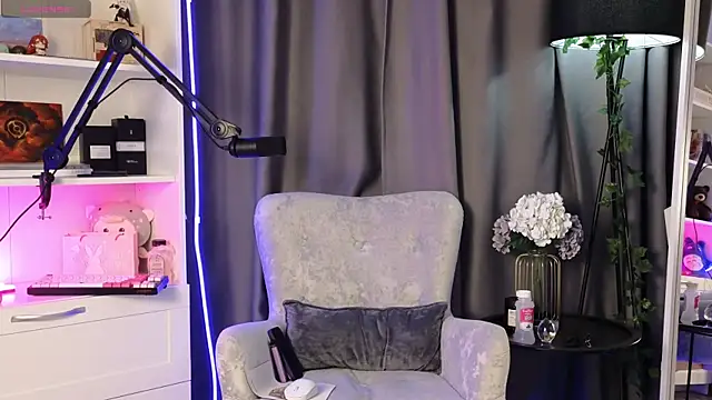 Snapshot of Anal_Girl_ chatting on May 21, 2026, 6:16 pm Anal Girl online show from May 21, 2026, 6:16 pm