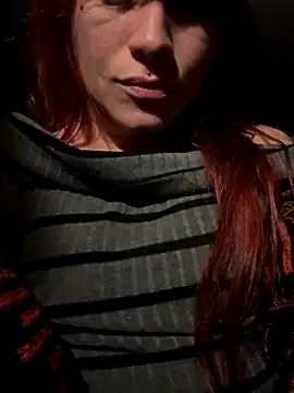 complicata mente online show from November 27, 2025, 5:57 pm