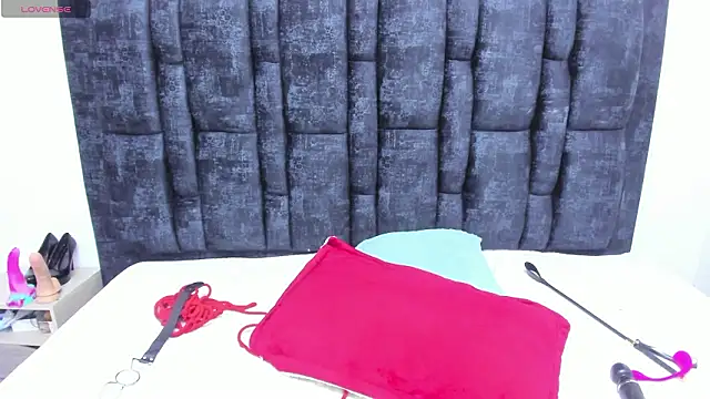 Snapshot of Aurora_Doll_ chatting on March 12, 2026, 1:26 pm Aurora Doll online show from March 12, 2026, 1:26 pm