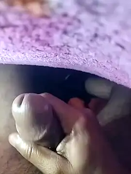 nidansohib1230 online show from January 2, 2025, 5:29 pm